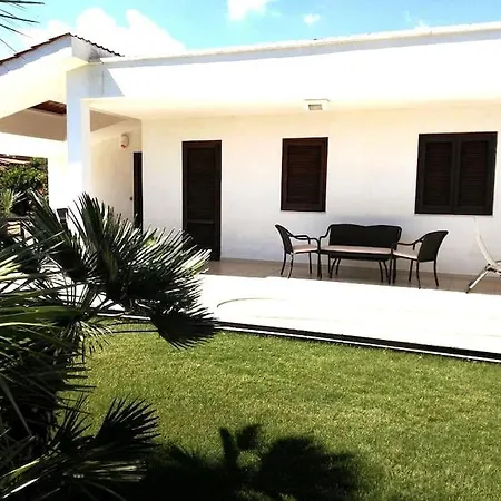 Alessandra * مونوبولي