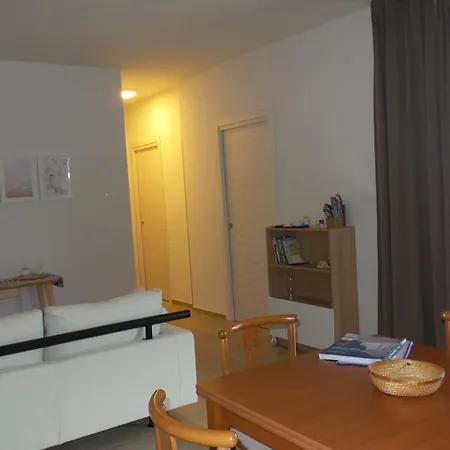 Alessandra مونوبولي