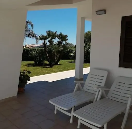 Alessandra Villa Monopoli